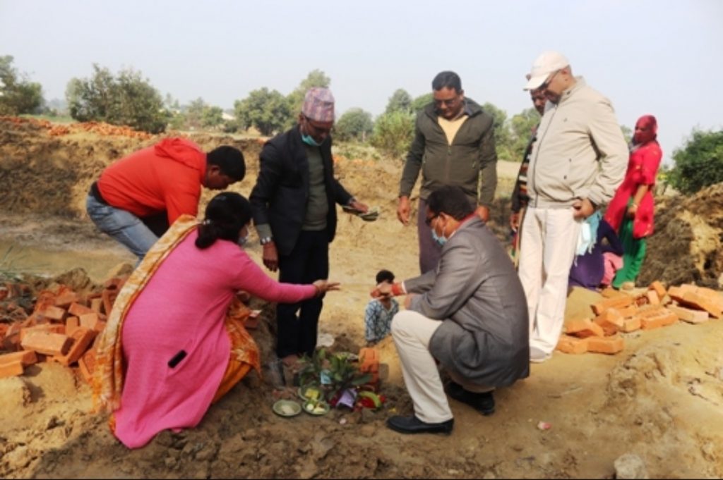 धनगढी उप–महानगरपालिका वडा नं ६ को कार्यालय भवन शिलन्यास