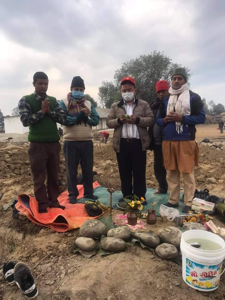 बैजनाथ मा बि सिकलपट्टी जाईमा आज शिलन्यास कार्यक्रम सम्पन्न (फोटो फिचर)