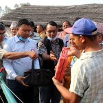 बेलौरीमा उखु कृषकहरुलाई कृषि यन्त्र तथा उपकरण वितरण