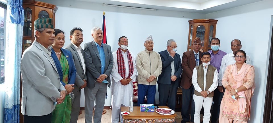 तरुण दल कञ्चनपुर उपाध्यक्ष एमालेमा प्रवेश