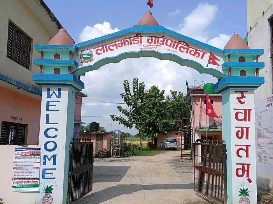 लालझाडी गाउँपालिकाको नियत बिरुद्ध शिक्षक आन्दोलित