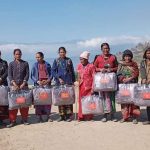 त्रीवेनी न.पा. वडा न. १ मा अपांग, बच्चा, गरिब र एकल महिलालाई २० पिस बलाङकेट सहयोग
