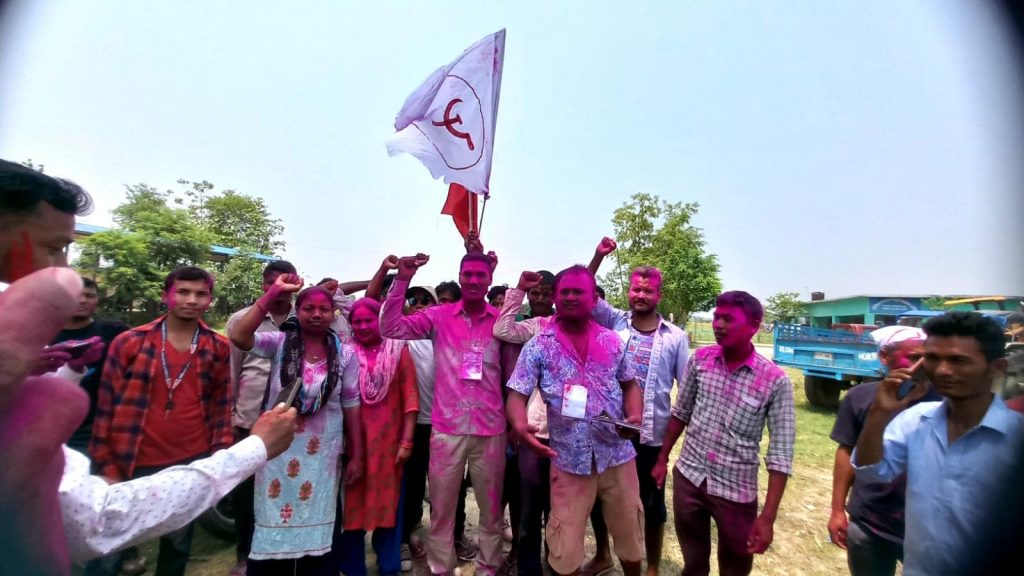 लालझाडीको वडा नं. ३ मा वडा अध्यक्षमा  टिकाराम डगौरा दाेहरिए