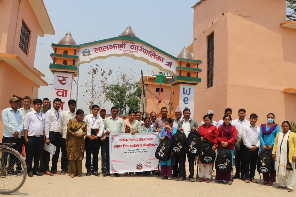 लालझाडीमा नागरिकसँग गाउँपालिका अध्यक्ष स्वास्थ्य विशेष कार्यक्रम सुरु