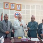 आरक्षणमा नयाँ विधिसहित सुझाव समितिले बुझायो मुख्यमन्त्री शाहलाई प्रतिवेदन