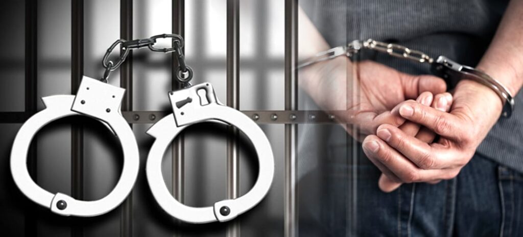 कञ्चनपुरबाट चरेस बिक्री गरिरहेकी एक महिला सहित  ४ जना पक्राउ
