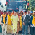 लालझाडी गाउँपालिकाले अवलोकन भ्रमणका लागि पठायाे ७० जना जेष्ठ नागरिक
