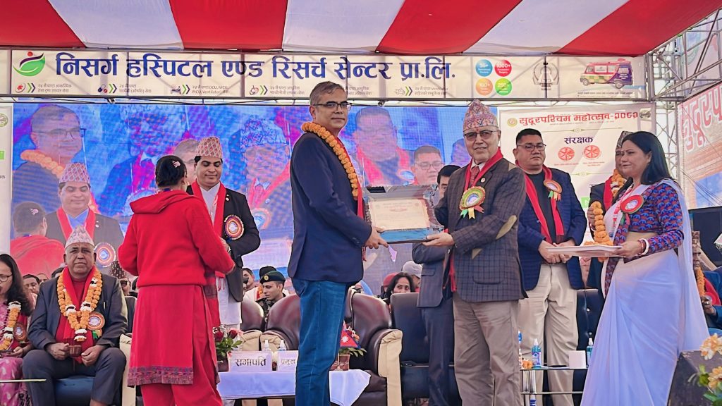 डा. प्रदीप मिश्र सम्मानित
